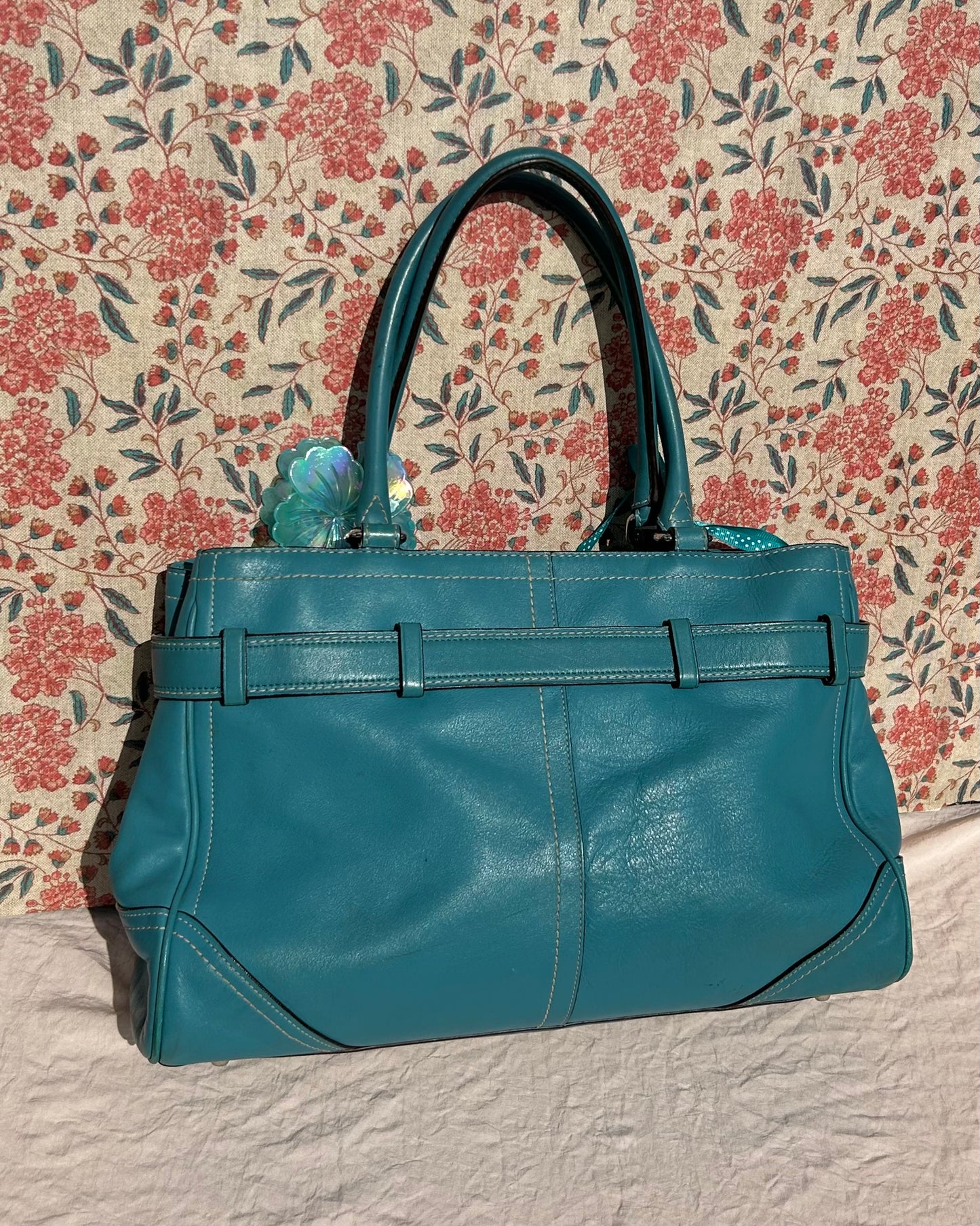 Vintage Coach Hampton Large Leather Shoulder Bag