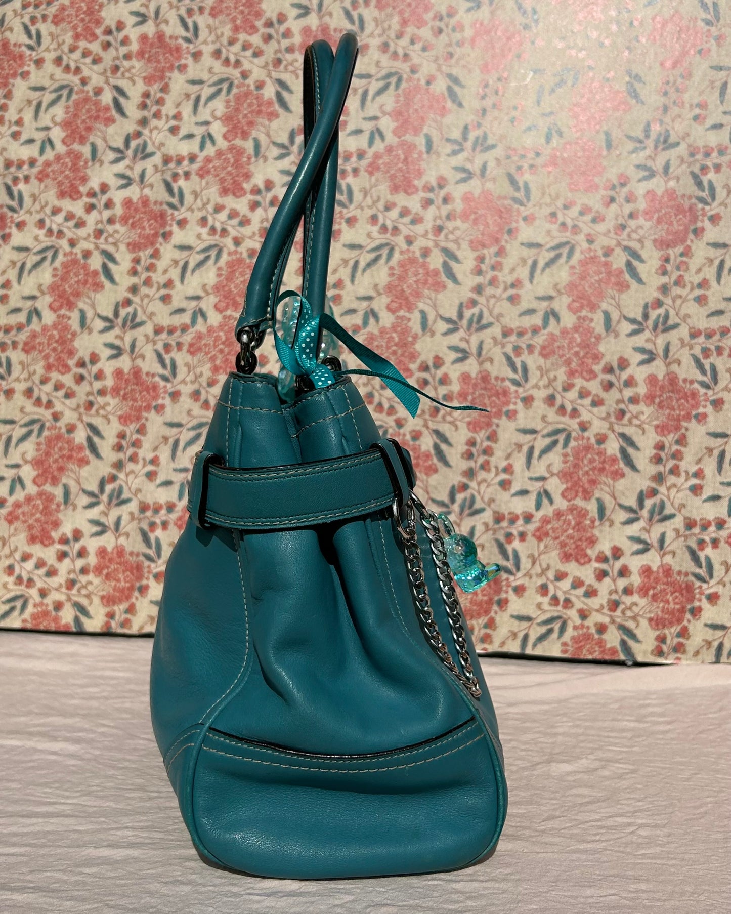 Vintage Coach Hampton Large Leather Shoulder Bag