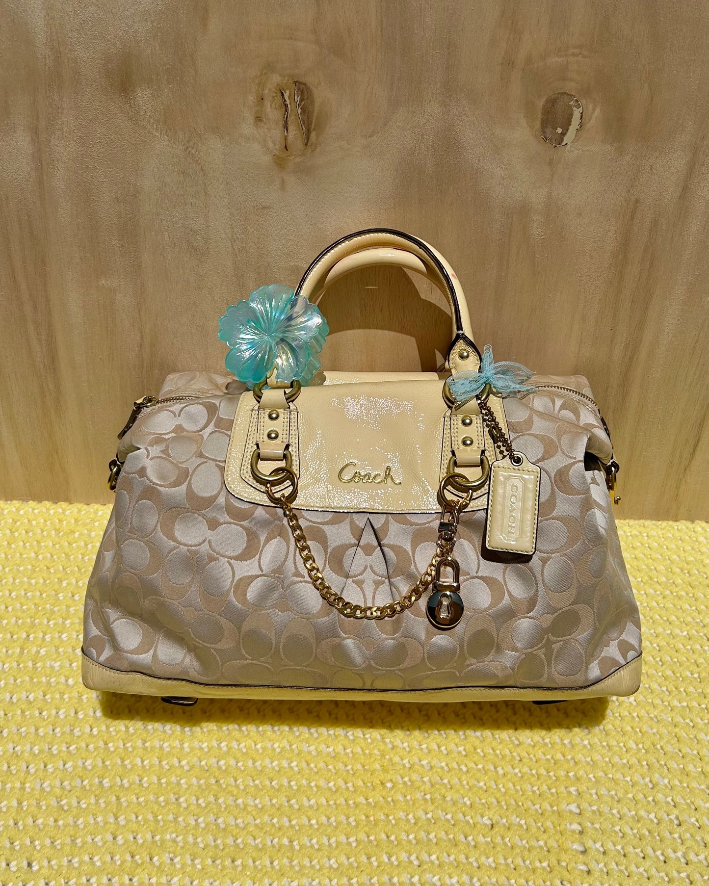 Coach Ashley Monogram Satchel Adjustable Handbag & Shoulder Bag